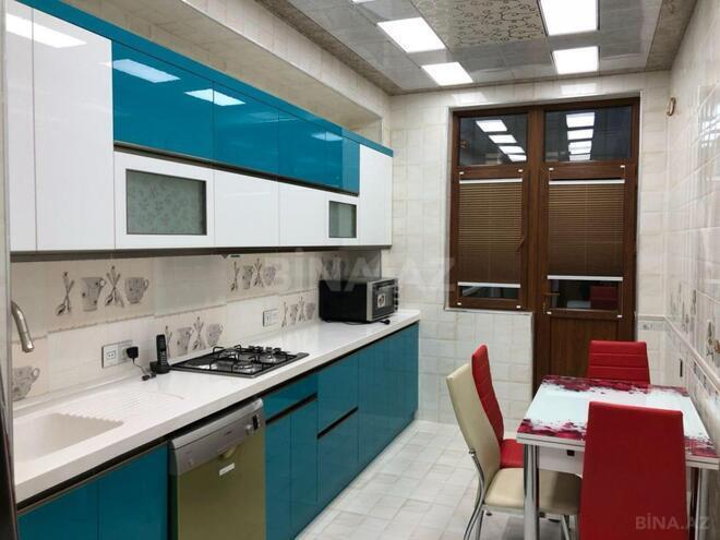 Сдаётся 2-комн. новостройка 80 м², м. Нефтчиляр, photo 10 from 12