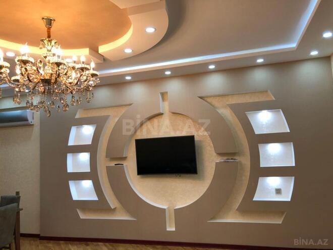 Сдаётся 2-комн. новостройка 80 м², м. Нефтчиляр, photo 3 from 12