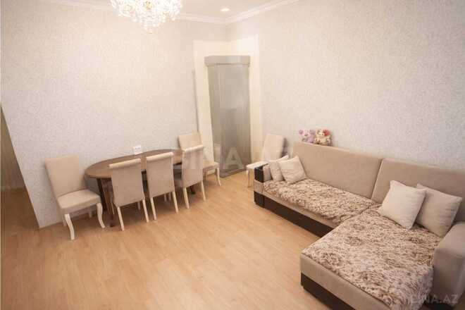 Продаётся 2-комн. вторичка 33 м², пос. Бакиханова, photo 1 from 8