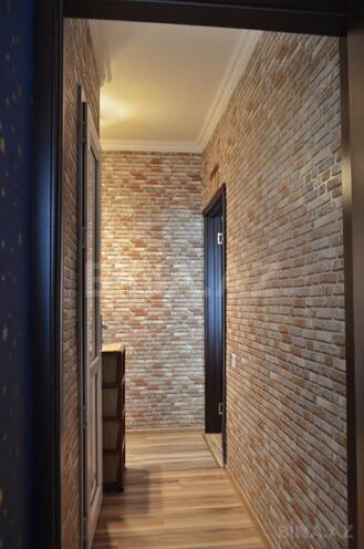 Продаётся 2-комн. вторичка 37 м², Хатаинский р., photo 3 from 12