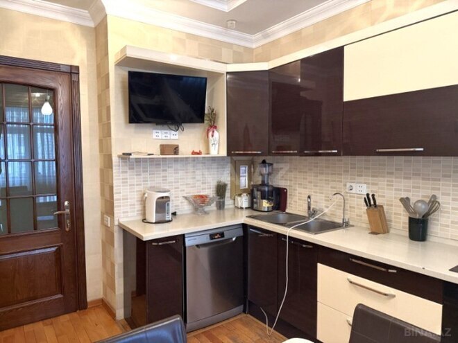 Продаётся 3-комн. новостройка 125 м², м. Иншаатчылар, photo 8 from 15
