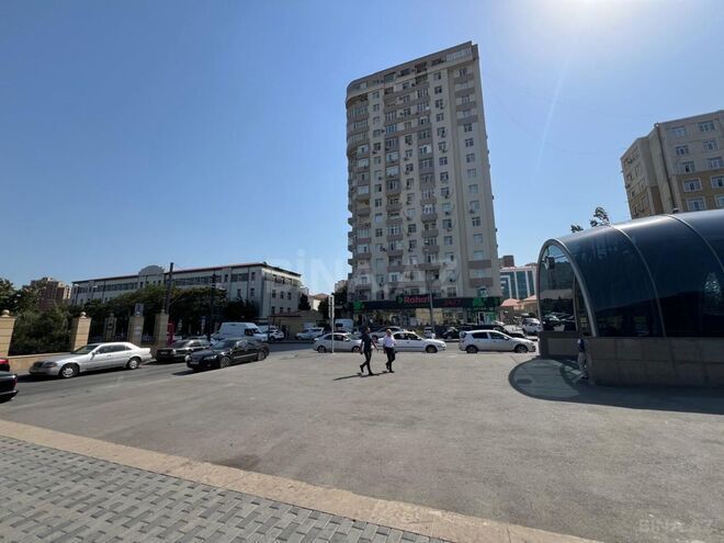 Сдаётся 2-комн. новостройка 67 м², м. 8 ноября, photo 1 from 15