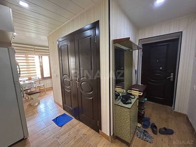 Продаётся 4-комн. вторичка 90 м², м. Нефтчиляр, photo 15 from 18