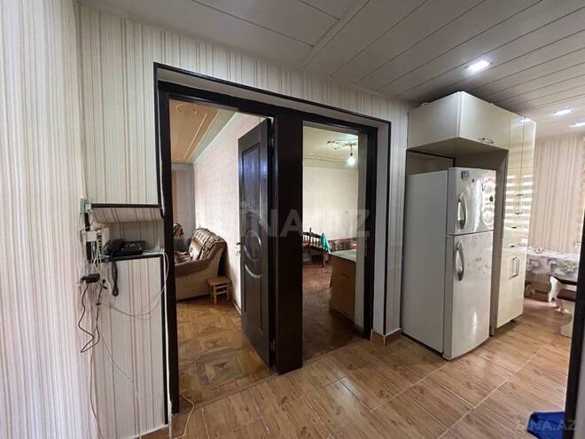 Продаётся 4-комн. вторичка 90 м², м. Нефтчиляр, photo 10 from 18
