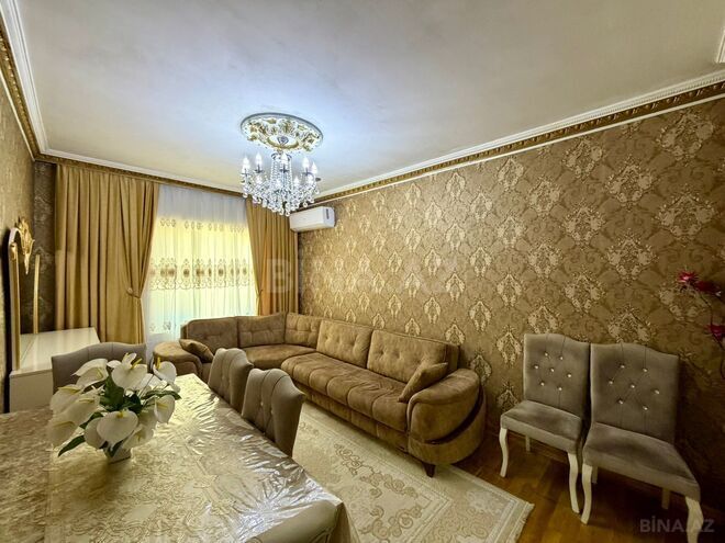 Продаётся 2-комн. вторичка 60 м², м. Халглар Достлугу, photo 1 from 18