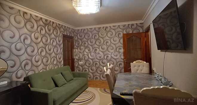 Продаётся 2-комн. вторичка 50 м², м. Элмляр Академиясы, photo 3 from 11