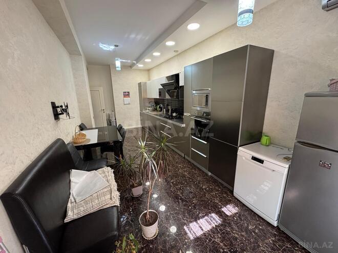 Сдаётся 4-комн. новостройка 180 м², м. Низами, photo 14 from 23