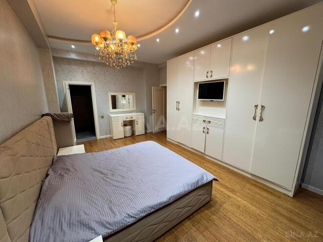 Сдаётся 4-комн. новостройка 180 м², м. Низами, photo 10 from 23