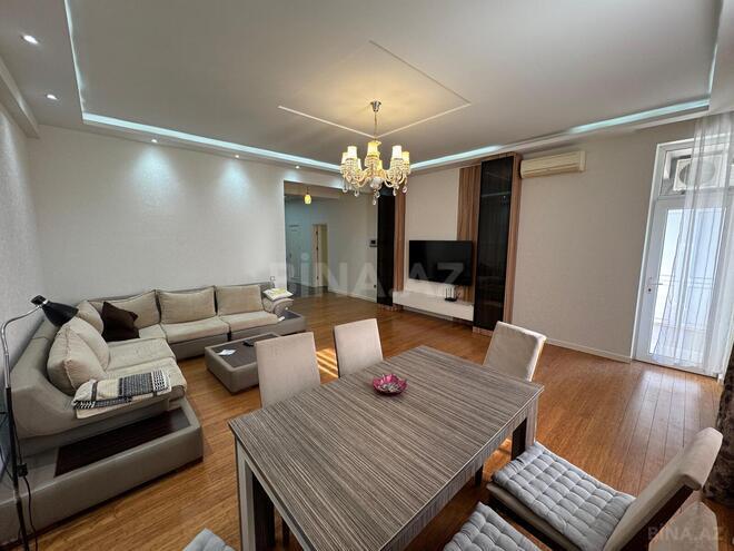 Сдаётся 4-комн. новостройка 180 м², м. Низами, photo 4 from 23