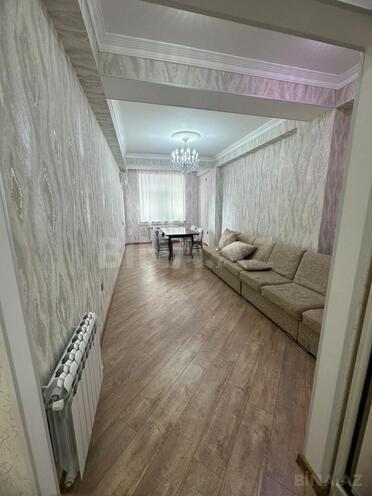 Сдаётся 2-комн. новостройка 70 м², м. Халглар Достлугу, photo 1 from 16