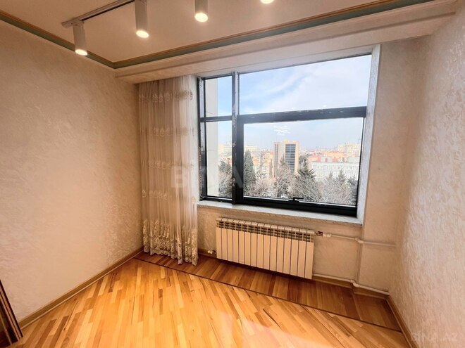 Satılır 2 otaqlı köhnə tikili 65 m², Gənclik m., photo 13 from 17