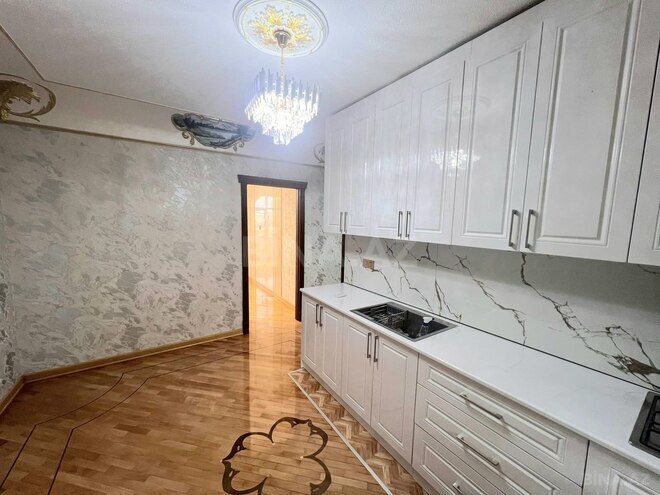 Satılır 2 otaqlı köhnə tikili 65 m², Gənclik m., photo 5 from 17