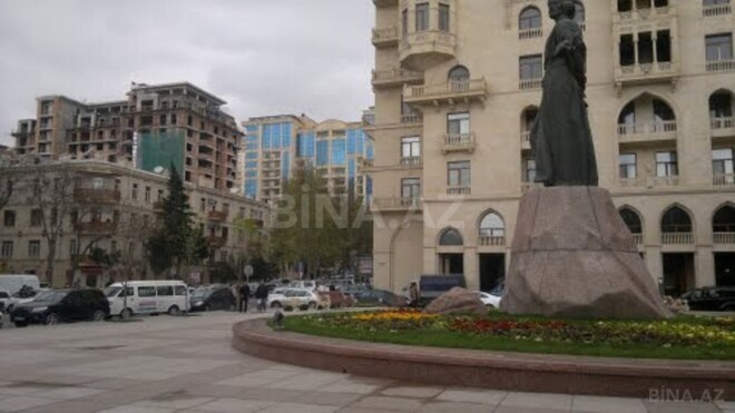 Продаётся 3-комн. офис 100 м², м. Сахил, photo 1 from 12