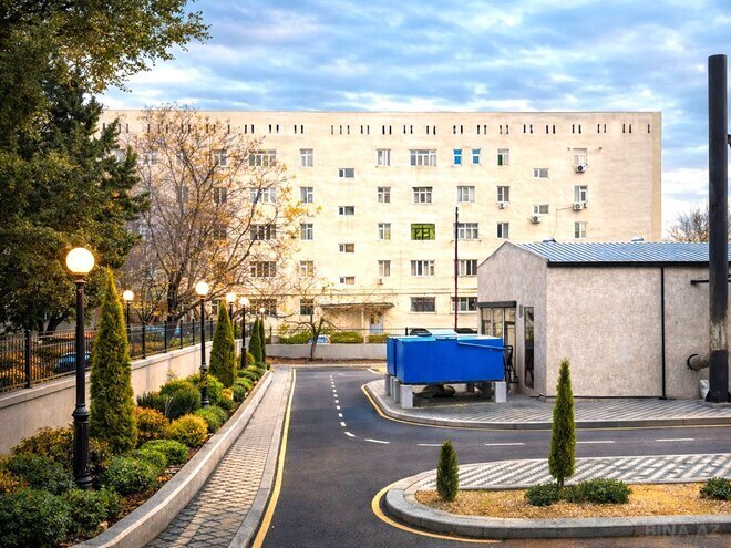 Satılır 3 otaqlı köhnə tikili 70 m², Qara Qarayev m., photo 16 from 17