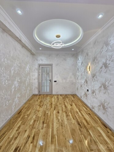 Продаётся 3-комн. новостройка 92 м², м. Кара Караев, photo 17 from 18