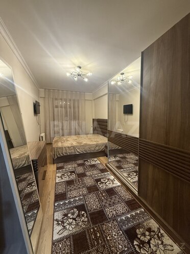 İcarəyə verilir 2 otaqlı köhnə tikili 68 m², Elmlər Akademiyası m., photo 5 from 10