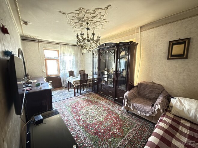 Satılır 4 otaqlı köhnə tikili 100 m², Həzi Aslanov m., photo 1 from 18