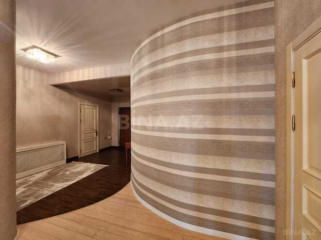 Сдаётся 3-комн. новостройка 180 м², м. 28 мая, photo 23 from 32