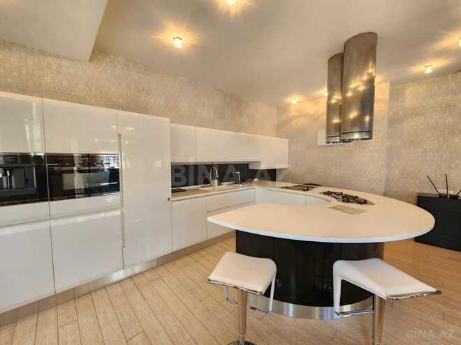Сдаётся 3-комн. новостройка 180 м², м. 28 мая, photo 3 from 32