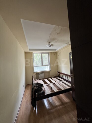 Сдаётся 3-комн. вторичка 85 м², м. Кара Караев, photo 14 from 17