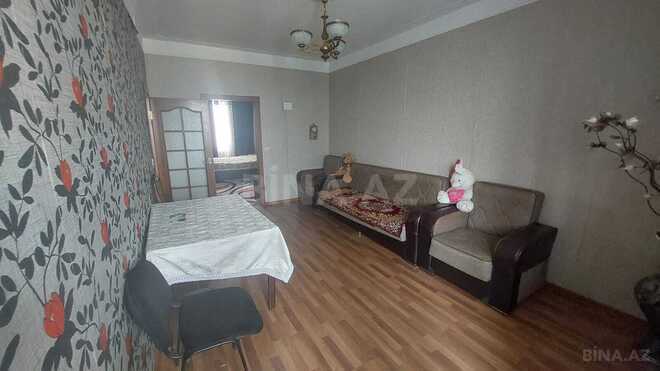 Сдаётся 3-комн. вторичка 75 м², м. 8 ноября, photo 1 from 22