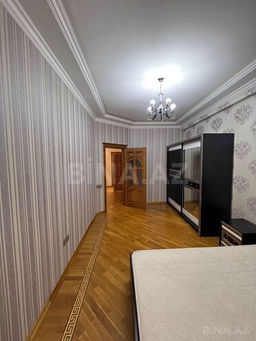 Сдаётся 3-комн. новостройка 110 м², м. 8 ноября, photo 4 from 15