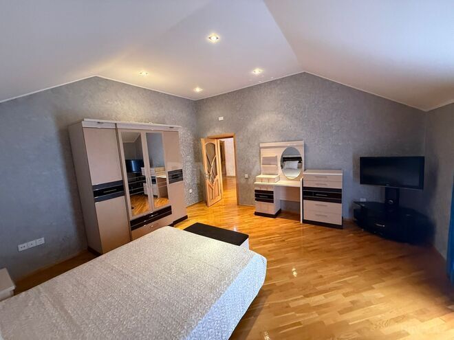 Satılır 12 otaqlı həyət evi/bağ evi 800 m², Səbail r., photo 12 from 19