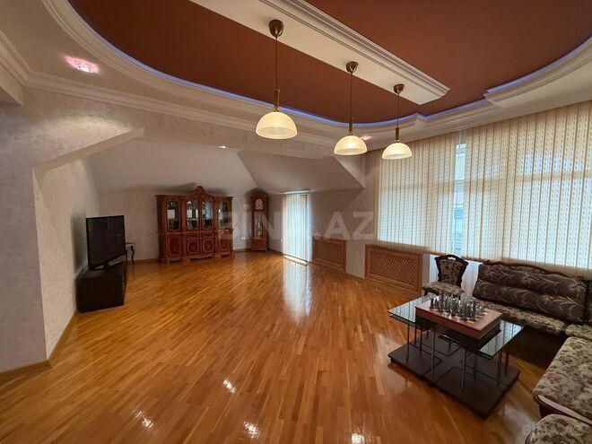 Satılır 12 otaqlı həyət evi/bağ evi 800 m², Səbail r., photo 14 from 19