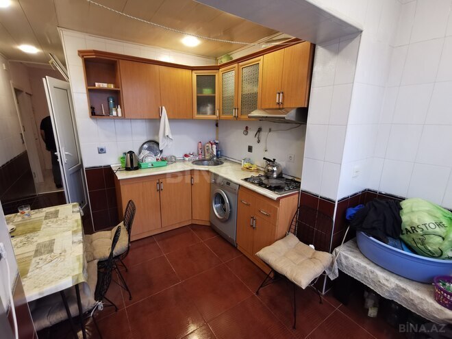 Продаётся 2-комн. вторичка 65 м², м. Ази Асланов, photo 6 from 10