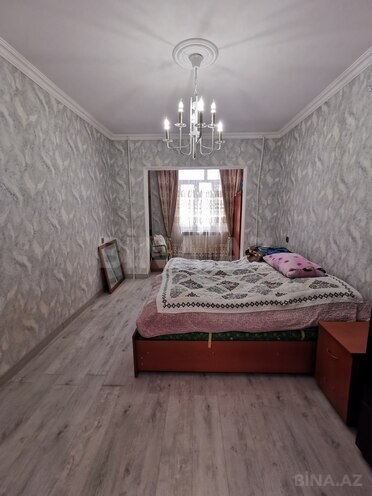 Продаётся 2-комн. вторичка 65 м², м. Ази Асланов, photo 4 from 10