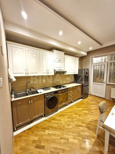 Сдаётся 2-комн. новостройка 82 м², Насиминский  р., photo 3 from 12