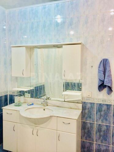 Сдаётся 4-комн. новостройка 200 м², м. Низами, photo 15 from 17