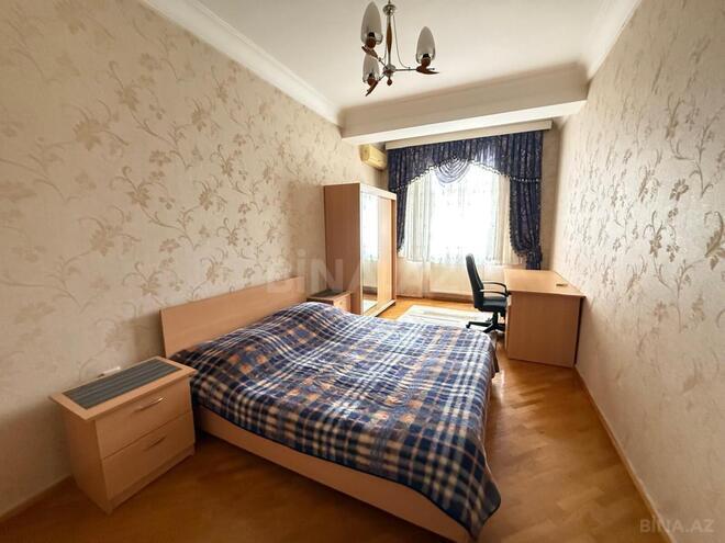 Сдаётся 4-комн. новостройка 200 м², м. Низами, photo 8 from 17