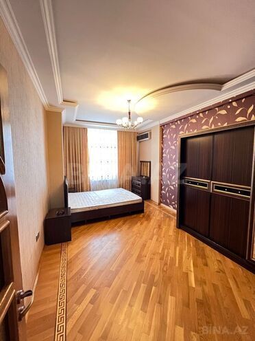 Сдаётся 3-комн. новостройка 110 м², м. Иншаатчылар, photo 8 from 14