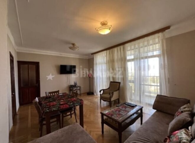 Продаётся 4-комн. вторичка 100 м², м. Гянджлик, photo 10 from 19