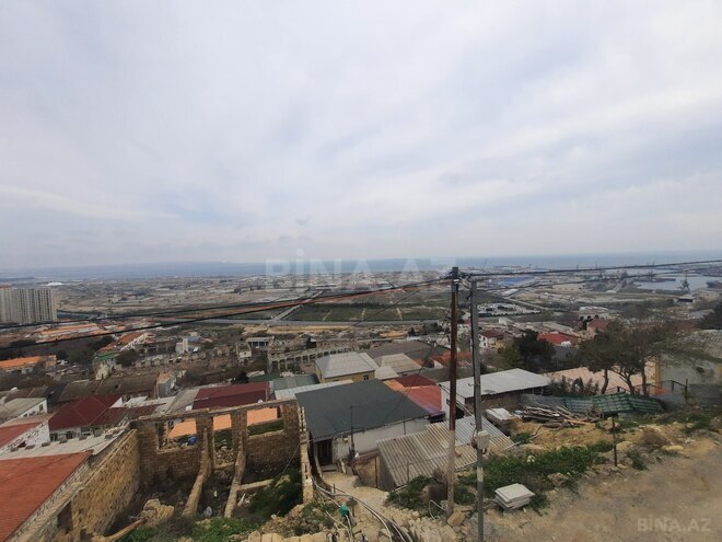 Satılır 3 otaqlı həyət evi/bağ evi 120 m², 20-ci sahə q., photo 3 from 13