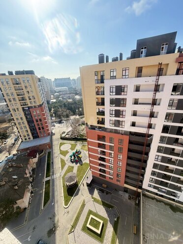 Продаётся 2-комн. новостройка 81 м², м. Кара Караев, photo 3 from 18