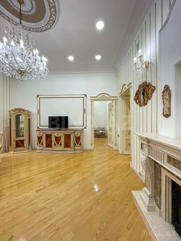Satılır 3 otaqlı köhnə tikili 100 m², Sahil m., photo 9 from 26