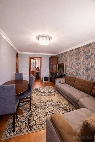 Satılır 2 otaqlı köhnə tikili 57 m², Qara Qarayev m., photo 3 from 13