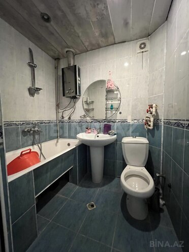 Satılır 2 otaqlı köhnə tikili 57 m², Qara Qarayev m., photo 12 from 13