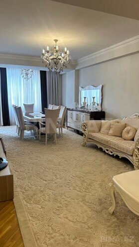 Продаётся 3-комн. новостройка 170 м², м. Элмляр Академиясы, photo 3 from 22