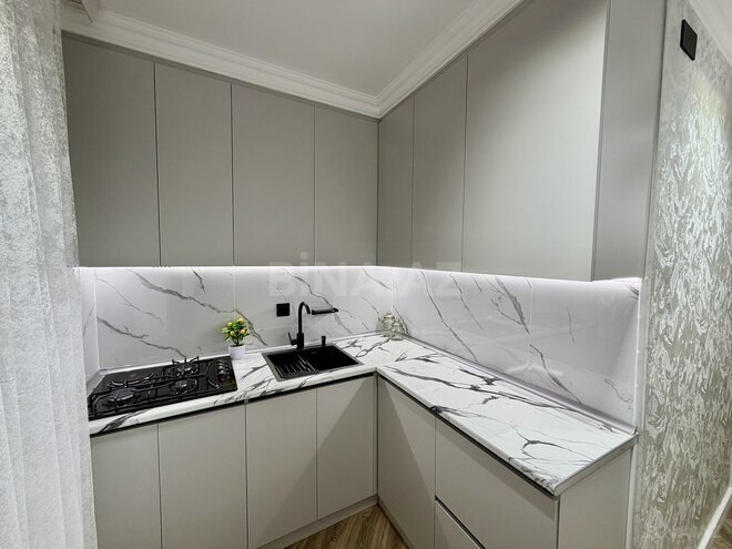 Продаётся 2-комн. вторичка 55 м², м. Нефтчиляр, photo 16 from 19