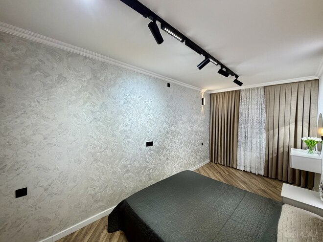 Продаётся 2-комн. вторичка 55 м², м. Нефтчиляр, photo 12 from 19