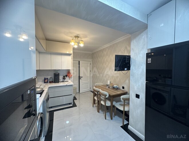 Продаётся 4-комн. вторичка 100 м², м. Нефтчиляр, photo 21 from 32