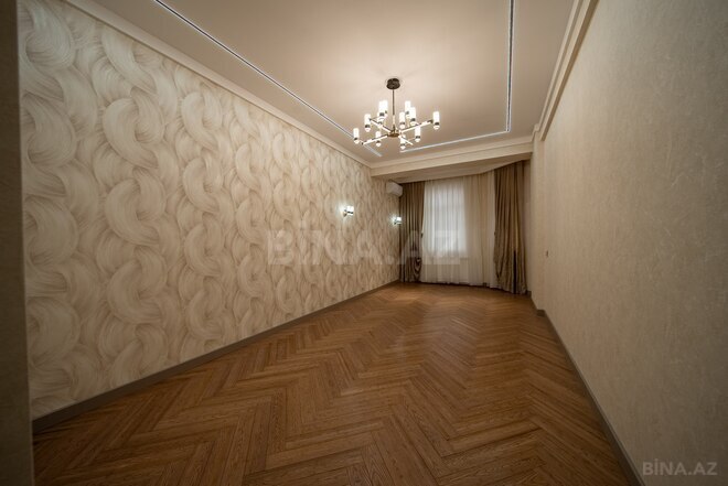 Продаётся 4-комн. новостройка 245 м², Насиминский  р., photo 23 from 32