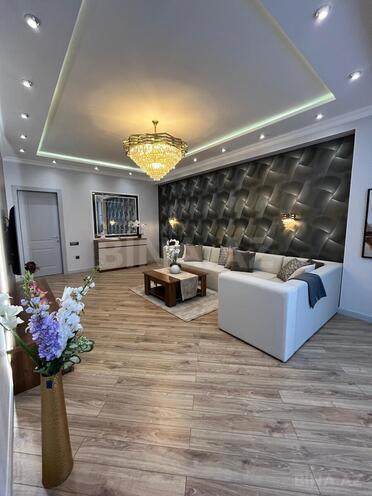Продаётся 2-комн. новостройка 96 м², м. Иншаатчылар, photo 6 from 20
