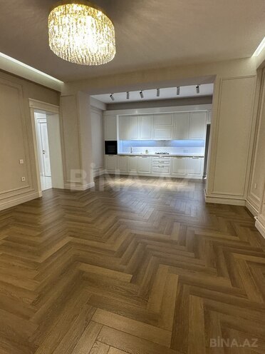 Продаётся 3-комн. новостройка 110 м², Наримановский  р., photo 1 from 12