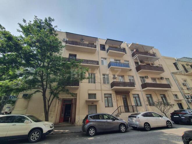 Сдаётся 3-комн. вторичка 90 м², м. Ичеришехер, photo 9 from 16