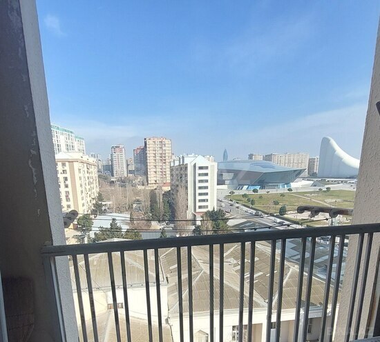 Satılır 1 otaqlı köhnə tikili 34 m², Gənclik m., photo 16 from 18