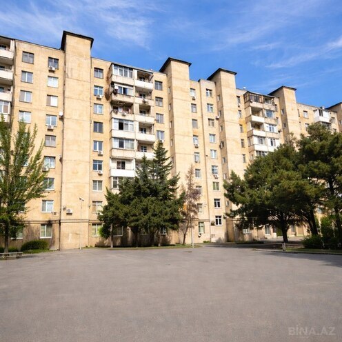 Продаётся 3-комн. вторичка 80 м², Хатаинский р., photo 1 from 10
